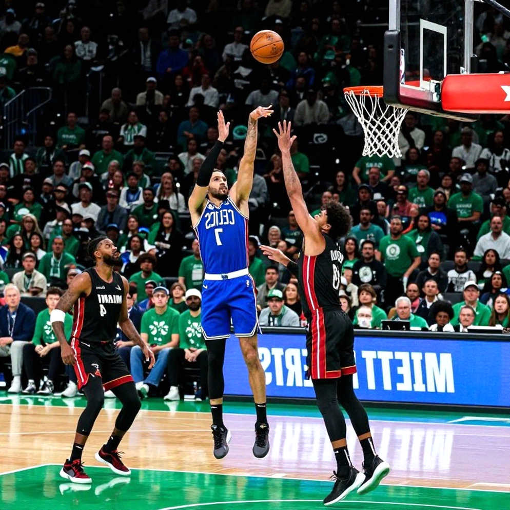 Clippers và cú ngã lịch sử: Khi năm lượt chọn vòng một biến mất, Los Angeles mất gì?