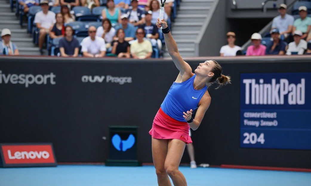 Shi Han gây địa chấn tại Wuhan Open: tay vợt hạng 217 hạ hạt giống số 19 Alexandra Eala sau 2 giờ 27 phút